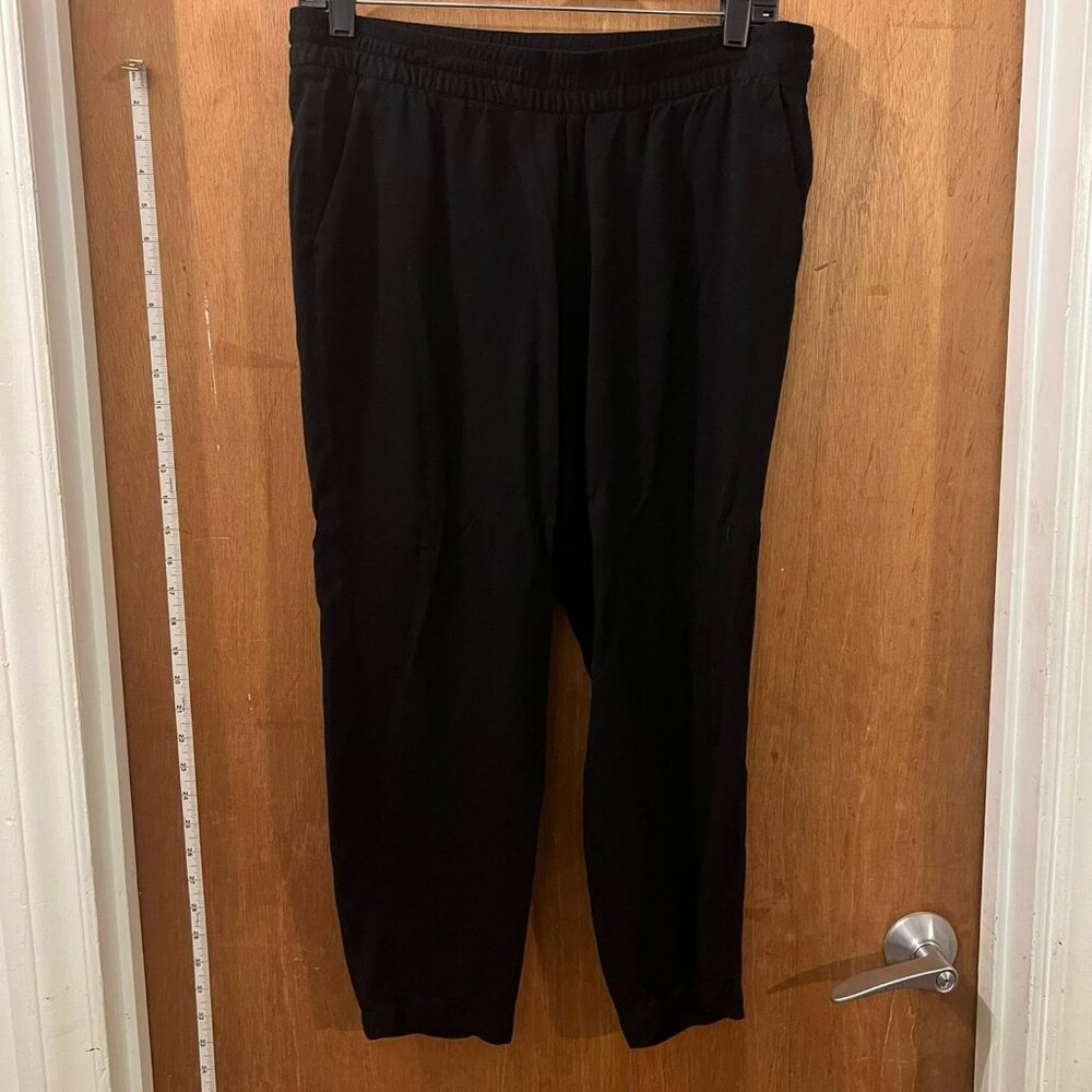 🐻Size S - Old Navy - Black Knit Capri Pants - Petite